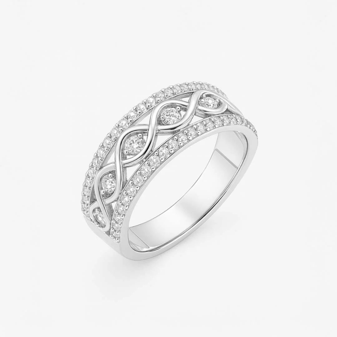 Anillo trenzado con circonitas